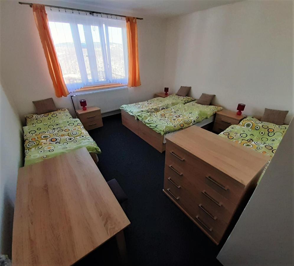 Ubytovani U Janicky Klíny Buitenkant foto